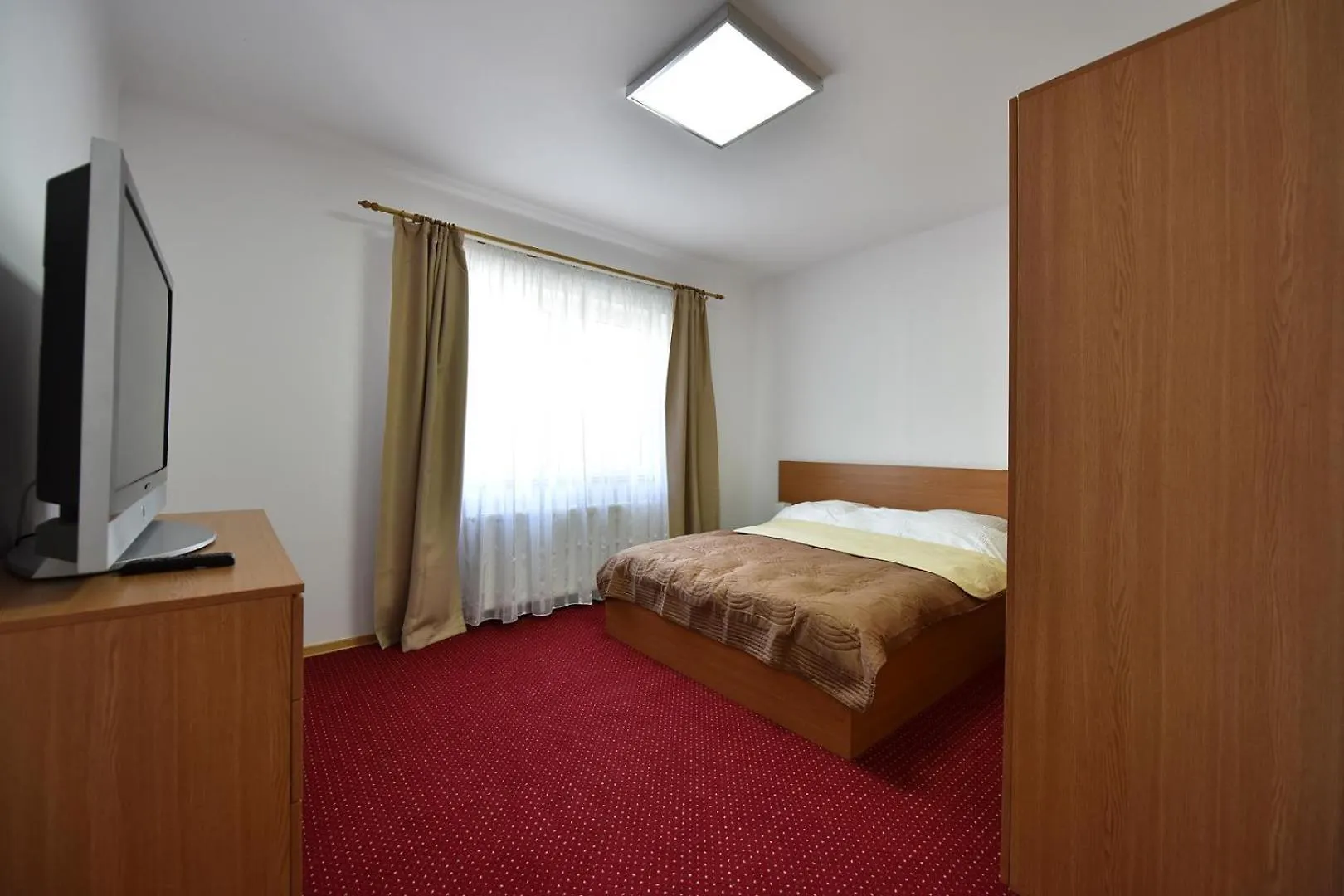 Marcos Studio Apartment Bucharest