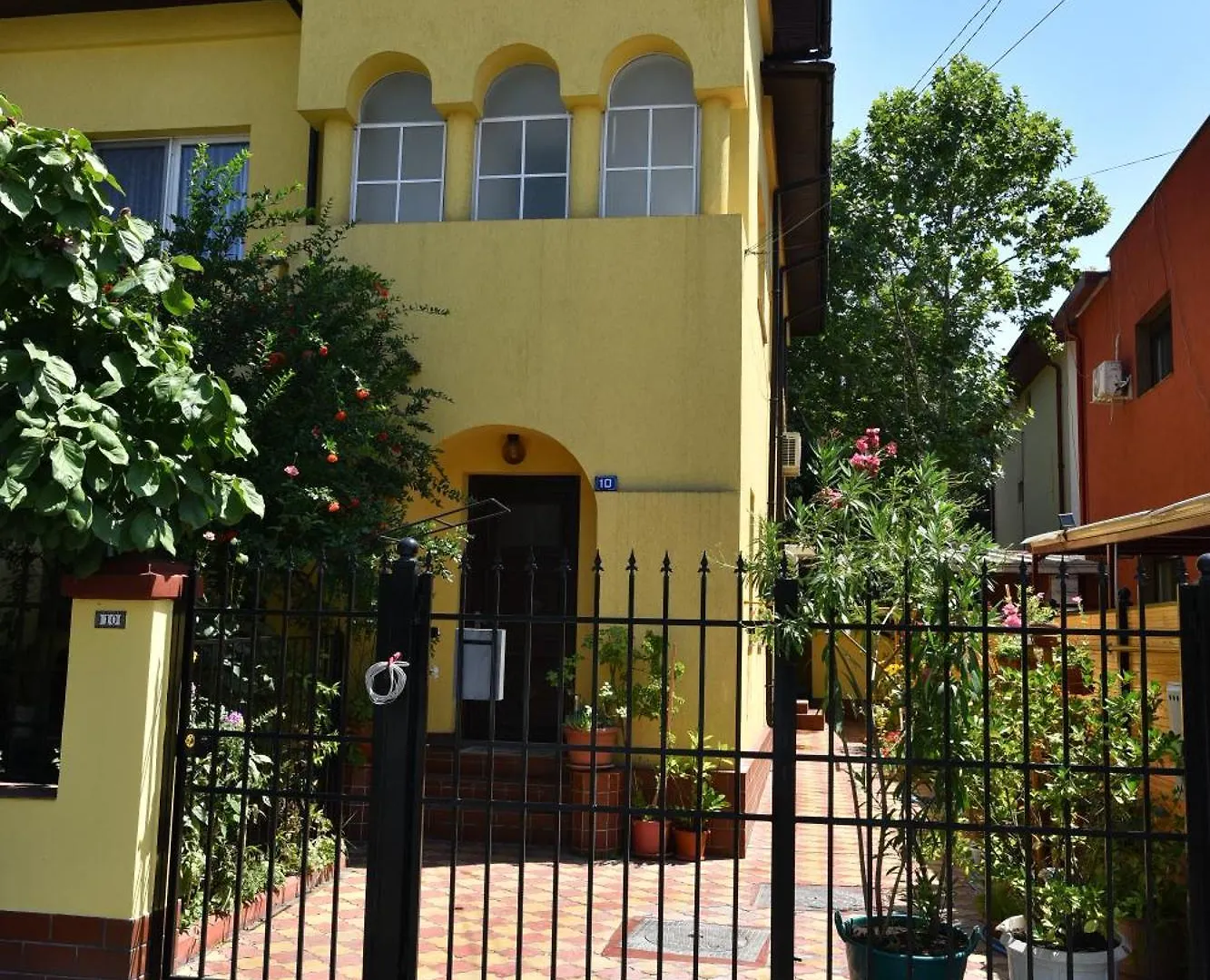 Marcos Studio Apartment Bucharest 0*,